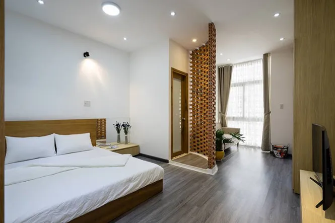 Nhà ống đẹp nhờ góc giếng trời ảnh 10 Nhà ống Sài Gòn đẹp nhờ góc giếng trời - ảnh 10