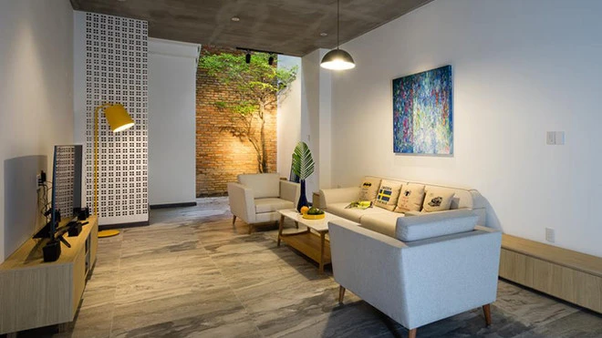 Nhà ống đẹp nhờ góc giếng trời ảnh 4 Nhà ống Sài Gòn đẹp nhờ góc giếng trời - ảnh 4