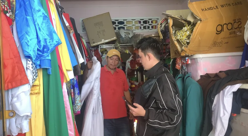 Bán lẻ vượt khó nhờ buôn có bạn bán có phường