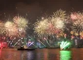 Khán giả Đà Nẵng đội mưa 'quẩy' cùng MTV, ERIK ảnh 15 Pháo hoa chào năm mới 2019 đã được bắn ở Samoa
