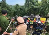Vụ tai nạn đèo Hải Vân: Nối cánh tay bị đứt lìa cho nạn nhân ảnh 4 Sinh viên thoát chết kể lại phút kinh hoàng trên đèo Hải Vân