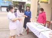Đà Nẵng không bắt buộc học sinh đeo khẩu trang trong giờ học ảnh 2 Đà Nẵng: Đảm bảo không có HS nghèo bỏ học vì dịch COVID-19