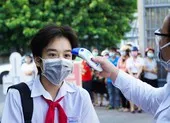 Đà Nẵng: 1 giáo viên mắc COVID-19, học sinh 4 lớp dừng học trực tiếp ảnh 1 Đà Nẵng cho học sinh lớp 1, 8, 9 đến trường học trực tiếp từ ngày 6-12