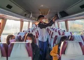‘Ba mẹ giữ sức khỏe, hẹn ra Tết hết dịch, con và cháu sẽ về’ ảnh 6 Đà Nẵng đưa hàng ngàn công nhân về quê đón Tết trên những chuyến xe miễn phí
