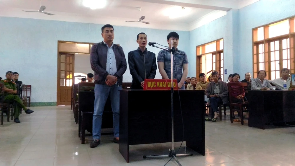 Tình tiết bất ngờ tại phiên xử vụ giết người ở quán bar