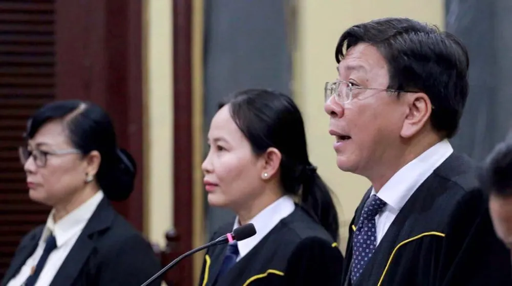 Tòa đang tuyên án đối với đại gia Hứa Thị Phấn ảnh 1