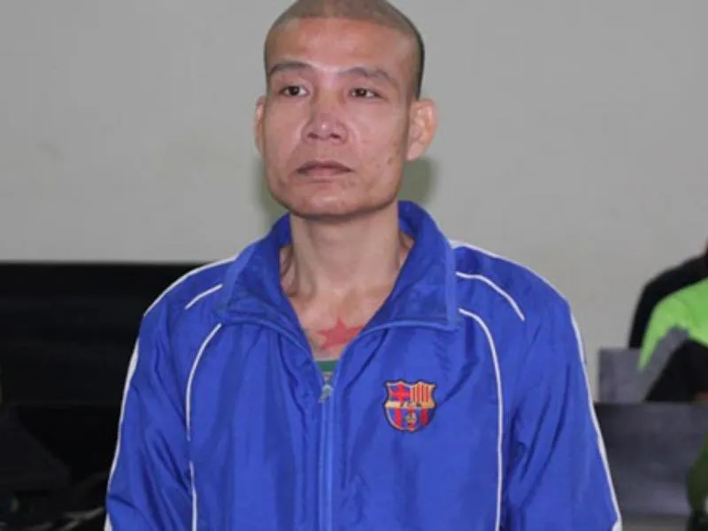 ‘Đại ca’ thủ dao lam liên tiếp rạch mặt bạn tù ảnh 1