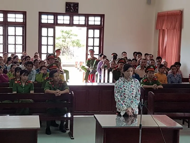 Chị dâu cắn đứt lưỡi em dâu lãnh án tù ảnh 1