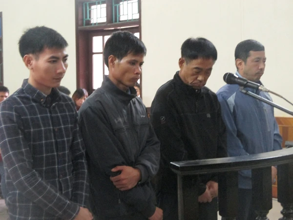 Chùm ảnh xét xử vụ sập giàn giáo ở Vũng Áng làm 13 người chết ảnh 1