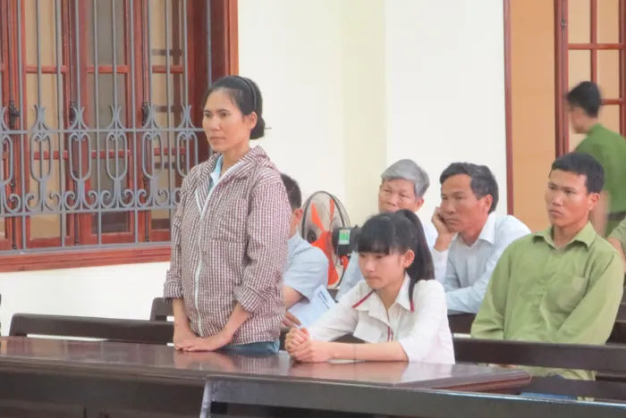 Uống rượu say, toan ra tay giết vợ ảnh 2