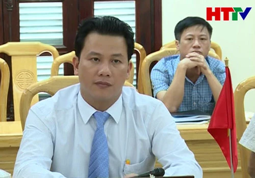 Hà Tĩnh bầu Phó bí thư tuổi 40 ảnh 1