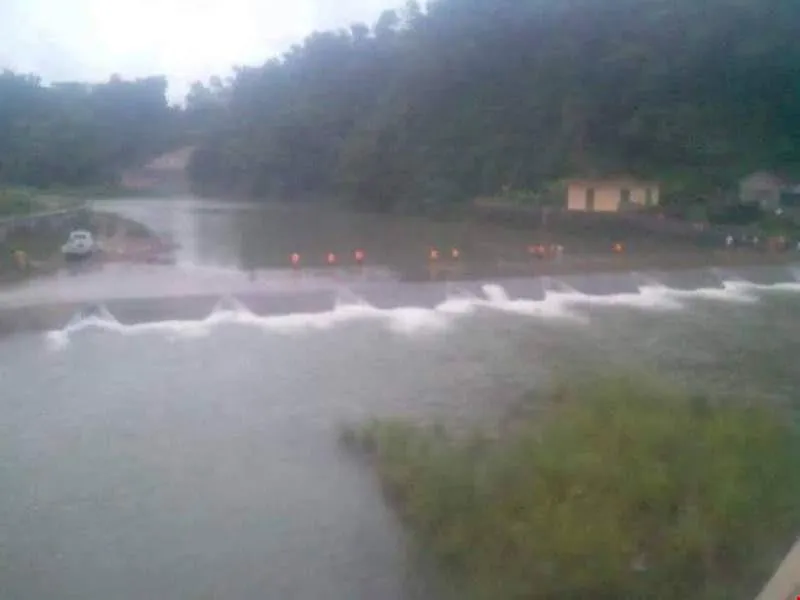 Khu vực cầu Pác Hoóc - nơi cơ lũ về bất ngờ cuốn làm ba nữ sinh Phan Thị Hải, Vũ Thị Xoa, Phan Thị Ngân (Trường ĐH Ngoại thương Hà Nội) thiệt mạng