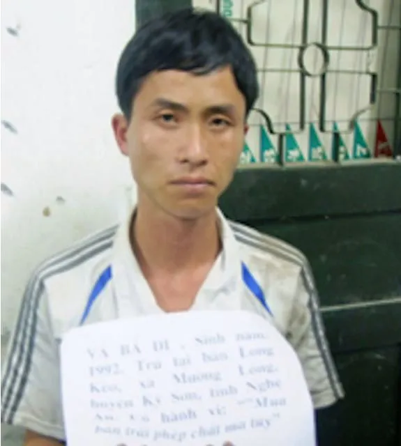 Bắt kẻ buôn ma túy có súng AK và hơn 150 viên đạn ảnh 1