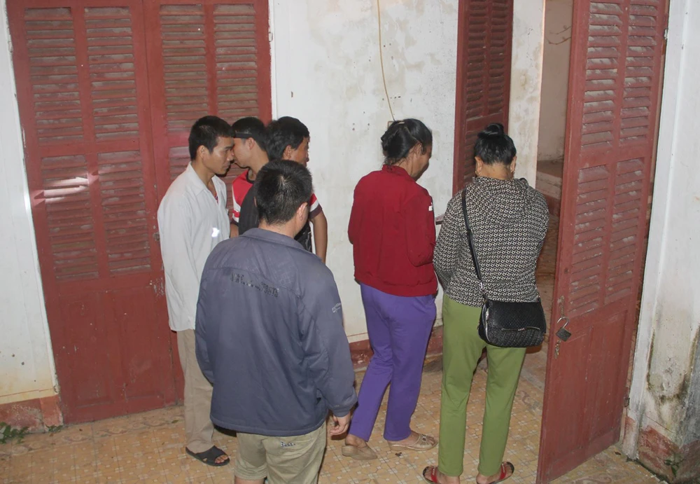 Nghi án vợ đâm chết chồng vì uống rượu ảnh 1 Nghi án vợ đâm chết chồng vì uống rượu ảnh 1