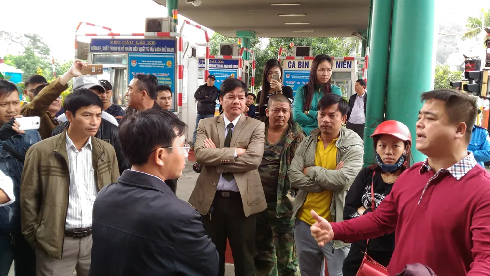 Tỉnh Nghệ An đề nghị hỗ trợ dân qua cầu Bến Thủy ảnh 2