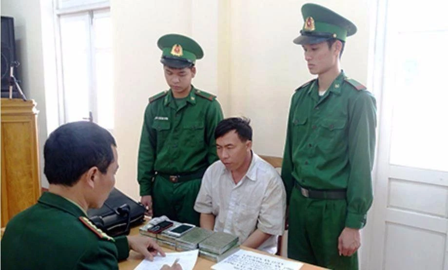 Vừ Giống Pó bị bắt