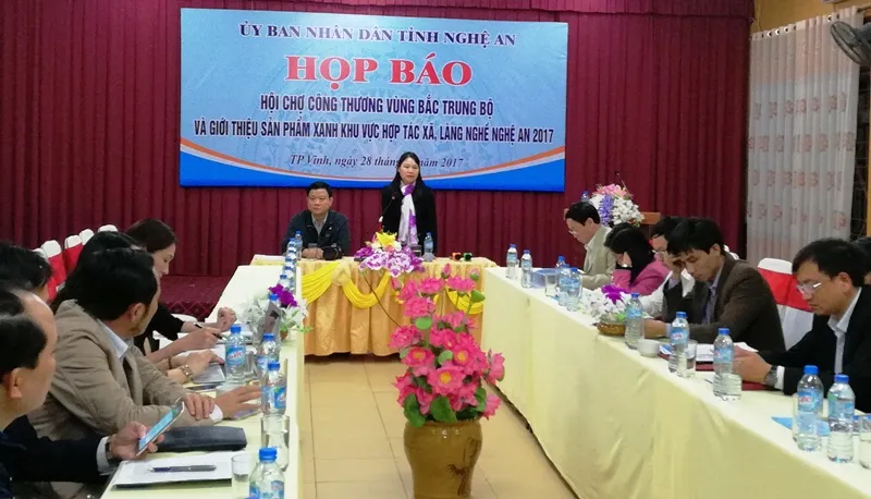 Họp báo tổ chức Hội chợ Công thương vùng Bắc Trung bộ ảnh 1 Họp báo tổ chức Hội chợ Công thương vùng Bắc Trung bộ ảnh 1