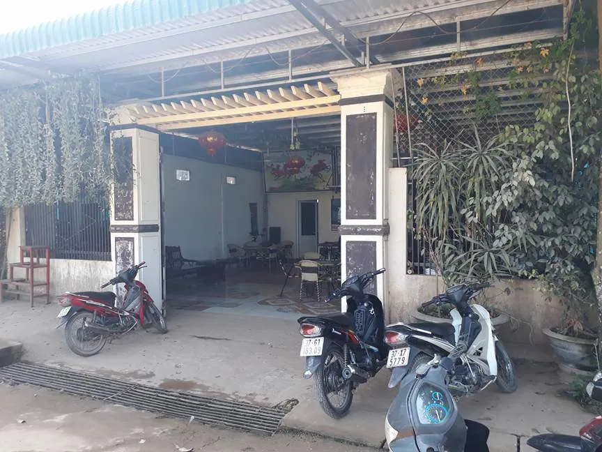 Bị sát hại vì rọi đèn xe máy khi vào quán cà phê ảnh 1