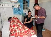 Uống rượu ngâm rễ cây, 3 người chết, 1 người nguy kịch ảnh 3 Uống rượu ngâm củ thương lục, 13 người bị ngộ độc