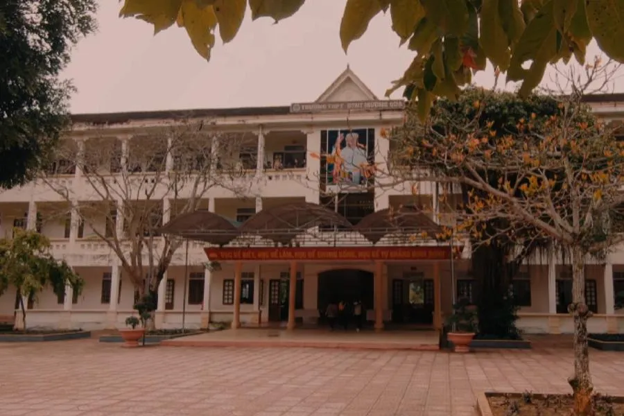 Trường THPT Mường Quạ. Trường THPT Mường Quạ.