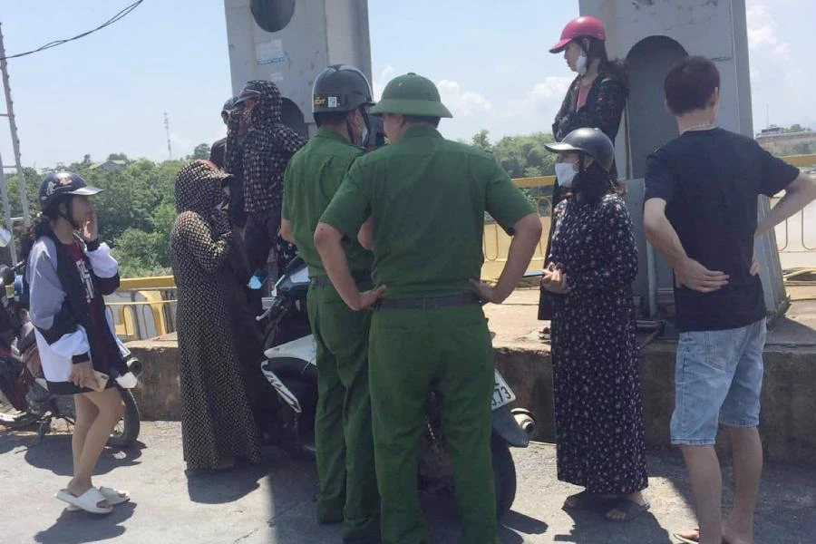 Công tác tìm kiếm em Linh đang được diễn ra khẩn trương.