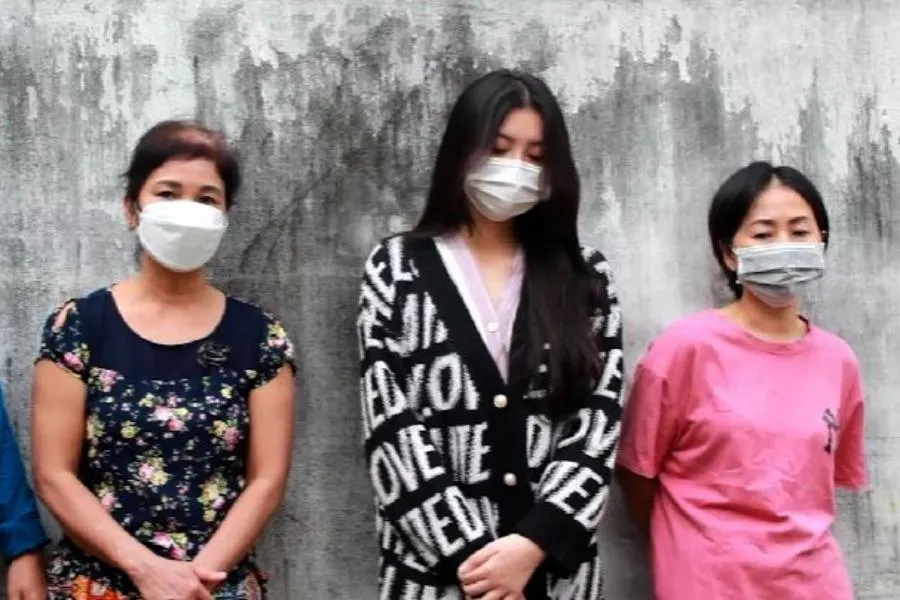 Các nghi can tại cơ quan công an. Các nghi can tại cơ quan công an.