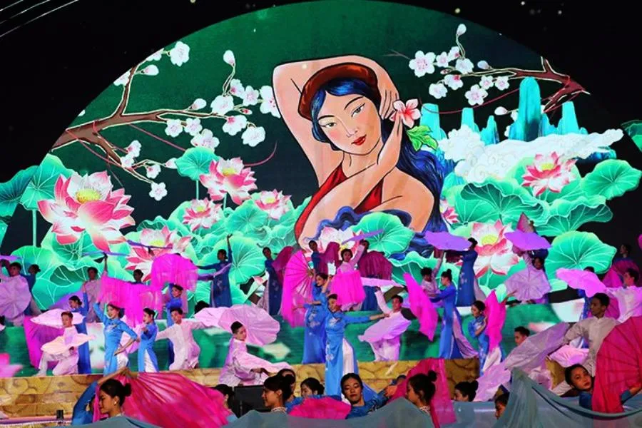 Chương trình nghệ thuật tại buổi lễ. Chương trình nghệ thuật tại buổi lễ.