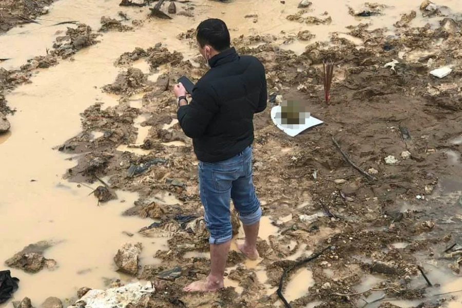 Cơ quan chức năng đến hiện trường.