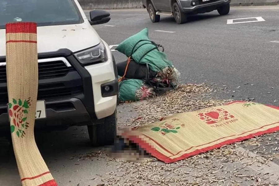 Hiện trường vụ tai nạn đau lòng.