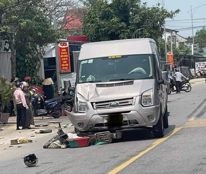 1 phụ nữ đi bán cá bị ô tô tông tử vong ảnh 1