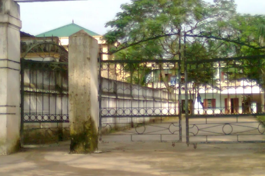 Trường học nơi thầy LVH công tác.