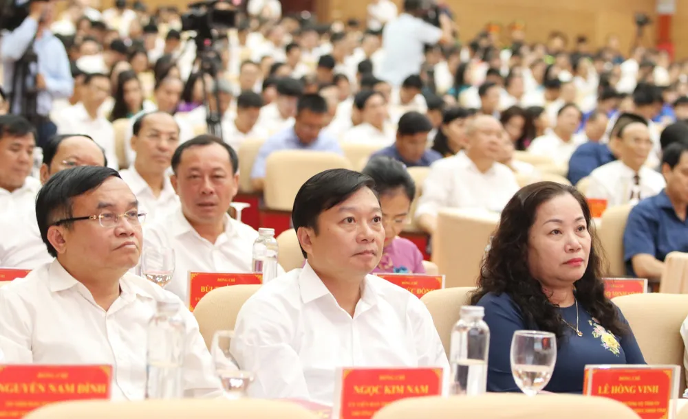 Các đại biểu tham dự Hội nghị. dai-bieu (2).jpg