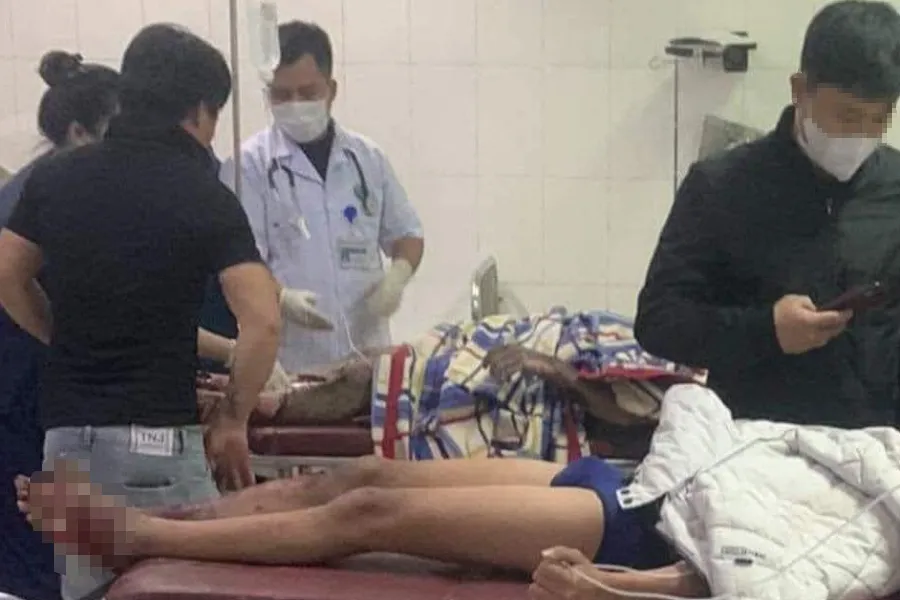 Nổ lớn trong nhà bếp, 3 người thương vong