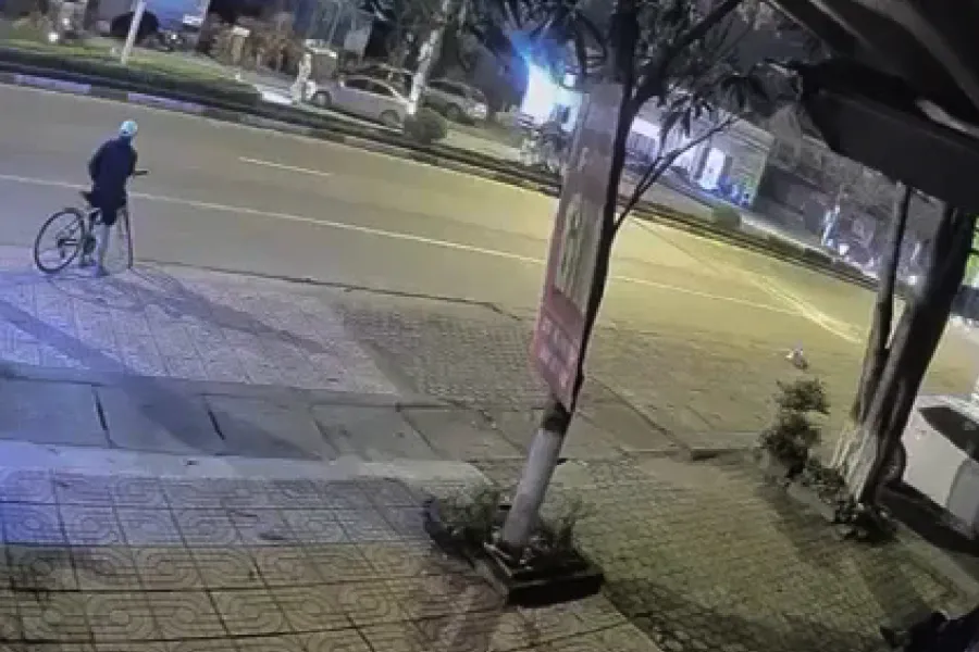 Nam học sinh chạy xe máy với tốc độ nhanh tông vào CSGT đang làm nhiệm vụ ở TP Hà Tĩnh