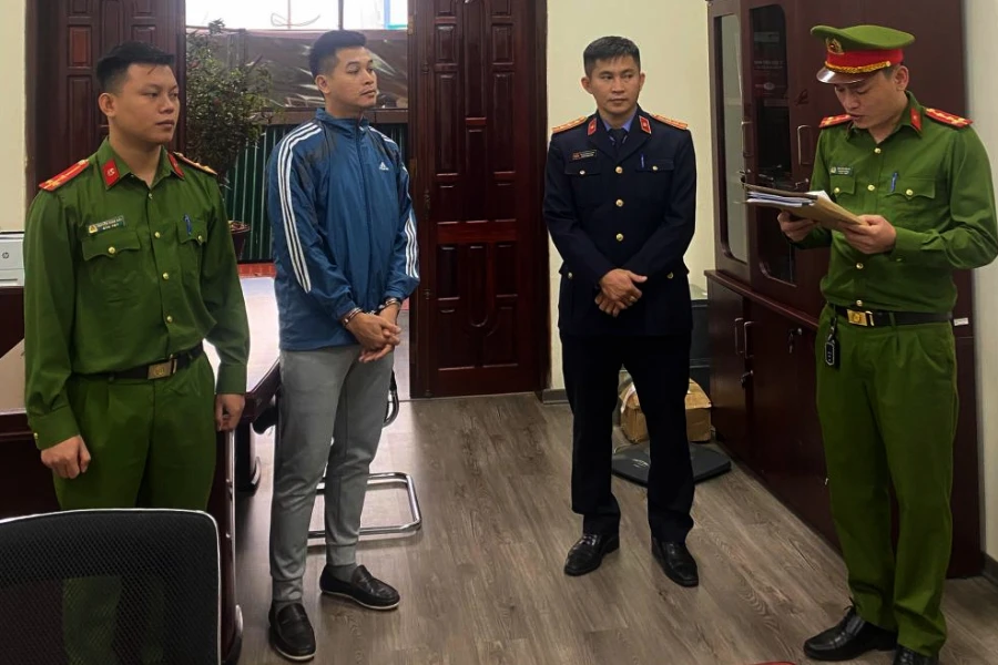 giám đốc phòng giao dịch