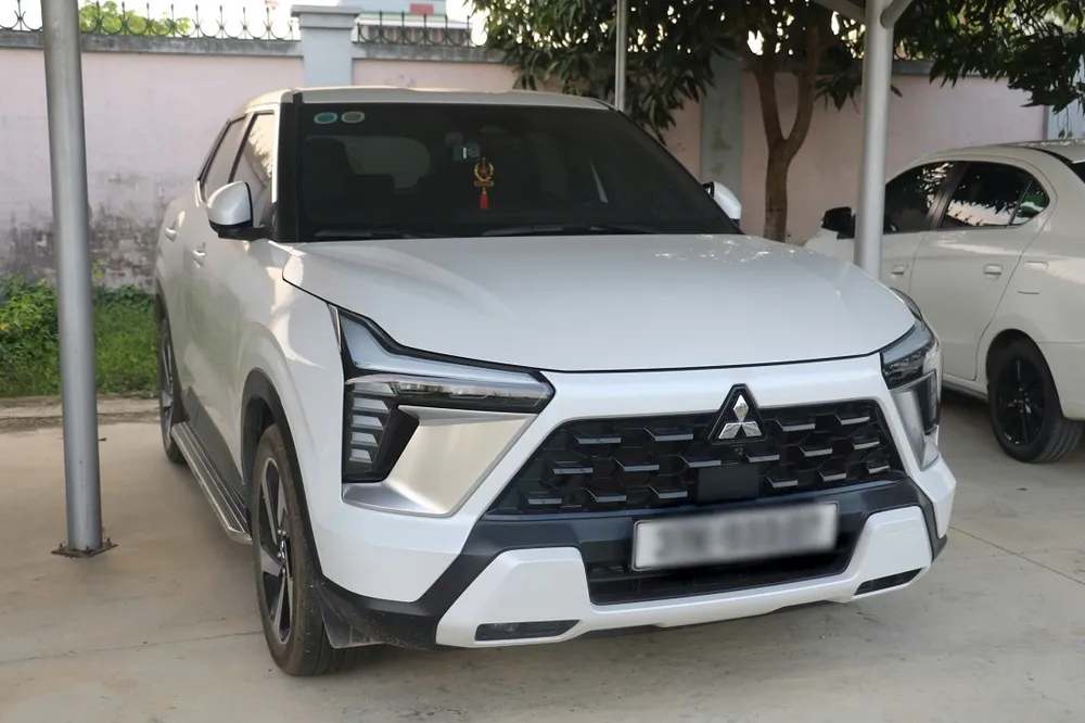 Công an thu giữ tang vật là ô tô. Tang vật trong vụ tổ chức đánh bạc trực tuyến, rửa tiền
