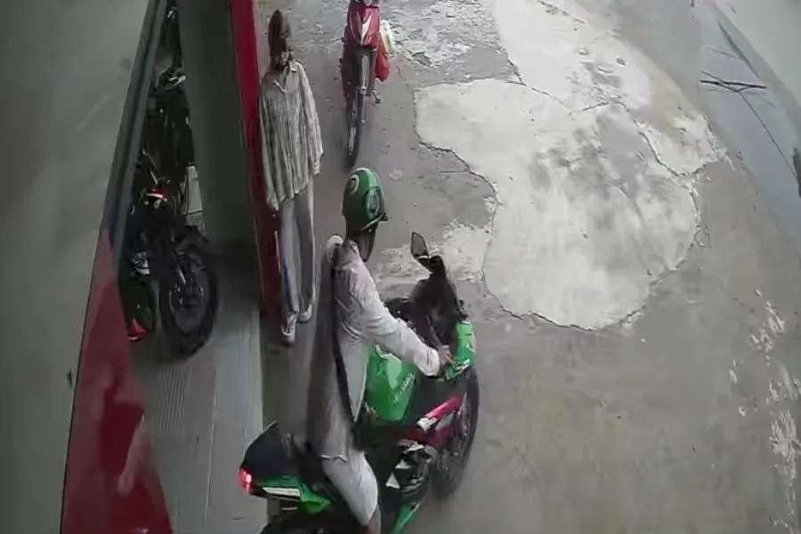 Nam thanh niên 'vứt người yêu' ở Nghệ An rồi chạy thử xe máy nhưng chạy luôn