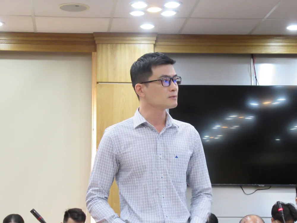 ThS Nguyễn Tuấn Vũ trình bày tại hội thảo. Ảnh: YC ThS Nguyễn Tuấn Vũ trình bày tại hội thảo. Ảnh: YC