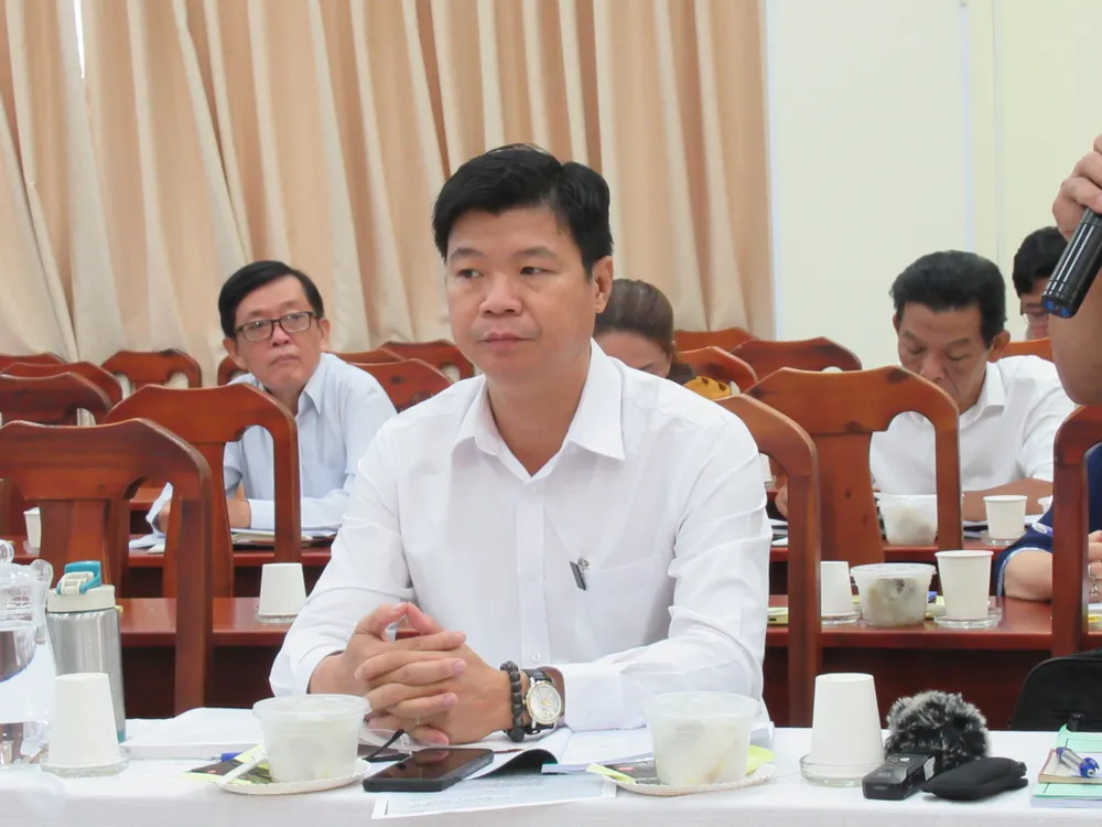 Ông Cáp Chiến Thắng (Hội Luật gia huyện Hóc Môn) tại hội nghị. Ảnh: YC