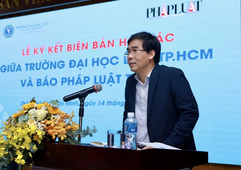 ky-ket-ban-ghi-nho-TS Sơn.jpg