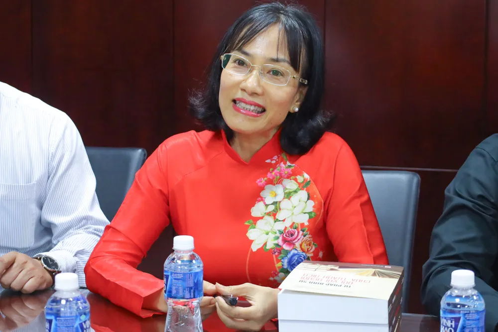 PGS.TS. Nguyễn Thị Phương Hoa (Trưởng Khoa Luật Hình sự, Trường ĐH Luật TP.HCM) tại buổi lễ. Ảnh: UL truong-DH-Luat-co-hoa.jpg