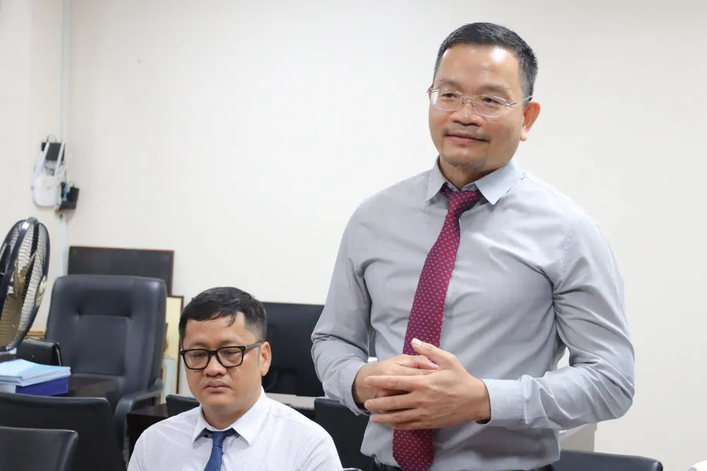 Luật sư Nguyễn Thành Công (Giám đốc Công ty Luật TNHH Đông Phương Luật) phát biểu tại buổi lễ. Ảnh: YC truong-DH-Luat-LS-Cong.jpg