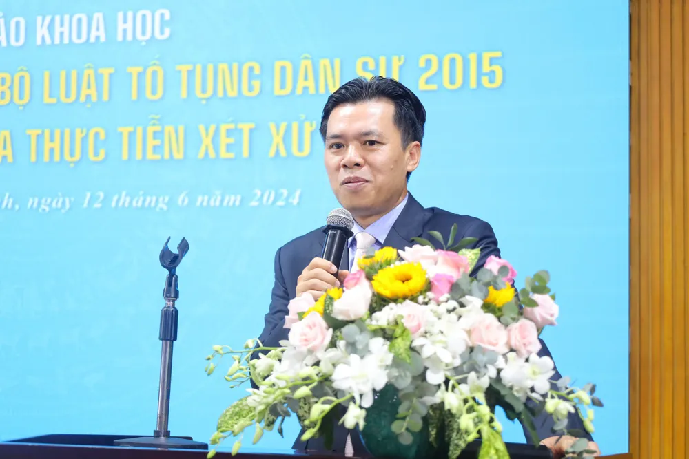 GS.TS Đỗ Văn Đại (Phó hiệu trưởng Trường ĐH Luật TP.HCM) phát biểu khai mạc. Ảnh: UL Bo-luat-ve-chung-cu-GS.TS Đại.jpg