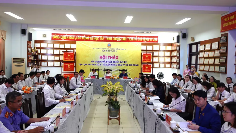 Quang cảnh hội thảo. Ảnh: TRẦN LINH de-xuat-an-le-quang-canh.jpg