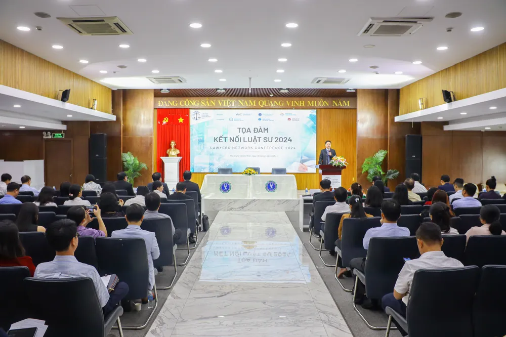 Quang cảnh hội thảo. Ảnh: YC Truong-ĐH-Luat-TP.HCM-toan-canh.jpg