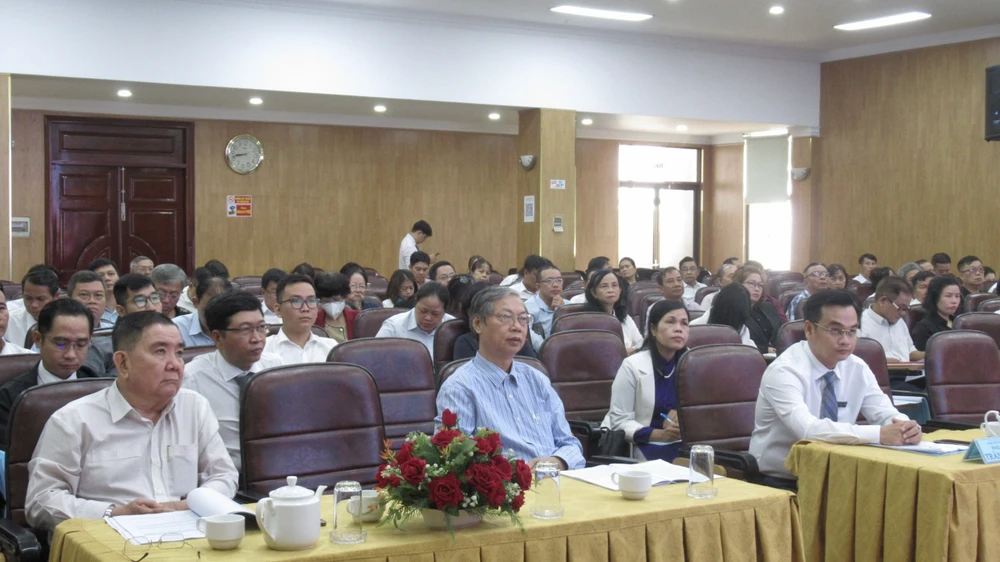 Quang cảnh hội nghị. Ảnh: YC tro-giup-phap-ly-2.jpg