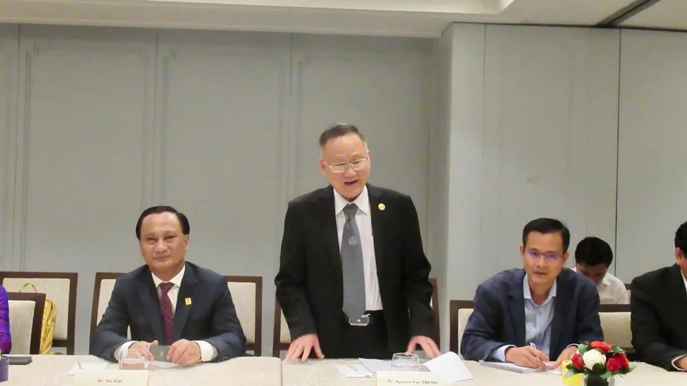 doan-luat-su-tp.hcm-ls trung.jpg