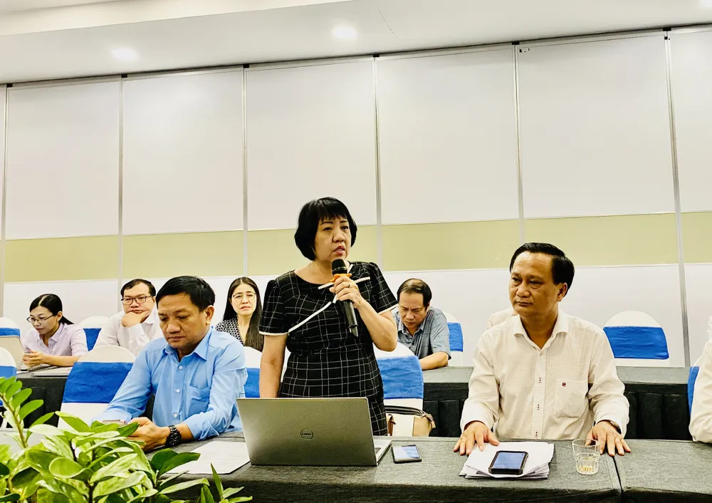 Luật sư Nguyễn Bảo Trâm - Đoàn Luật sư TP.HCM phát biểu tại hội thảo. Ảnh: YC luật-sư-công-ls trâm.jpg