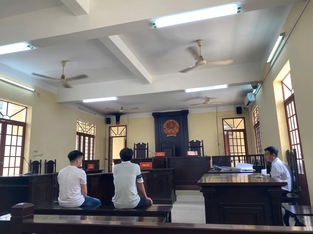 làm giả văn bằng