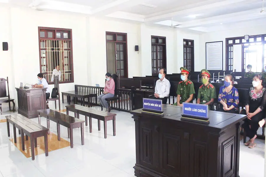 xét xử vắng mặt